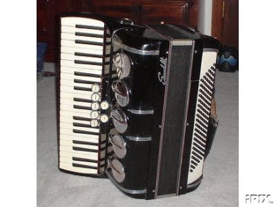 myaccordian.jpg